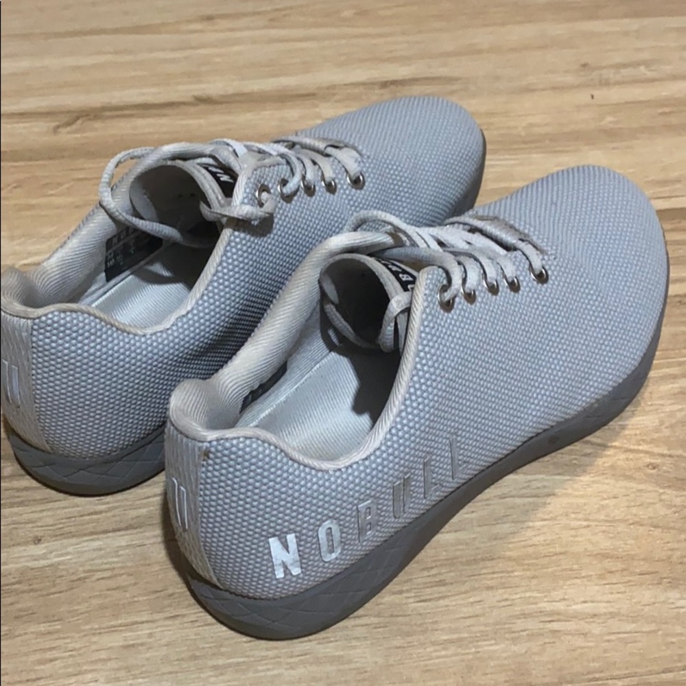 Women’s Size 9.5 Grey Nobull Shoes